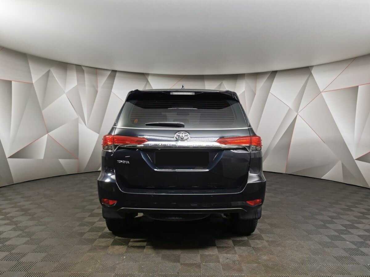 Toyota Fortuner, 2019 Фото №8