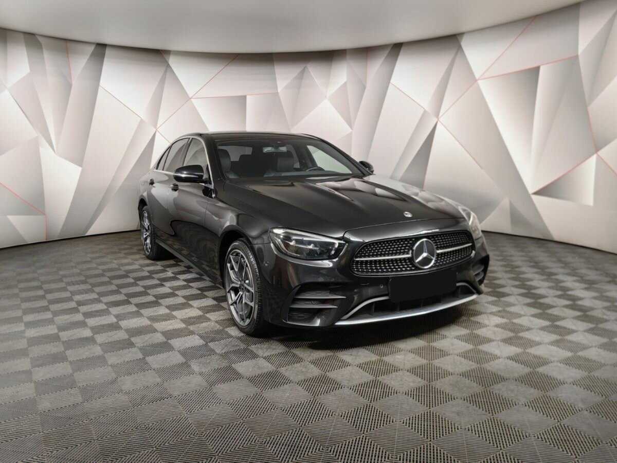 Mercedes-Benz E-Класс 200, 2020 - 59 007 км. | Фото №3