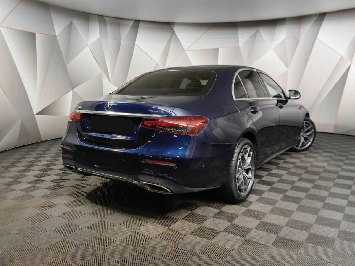 Mercedes-Benz E-Класс 200, 2020 - 83 035 км. | Фото №2
