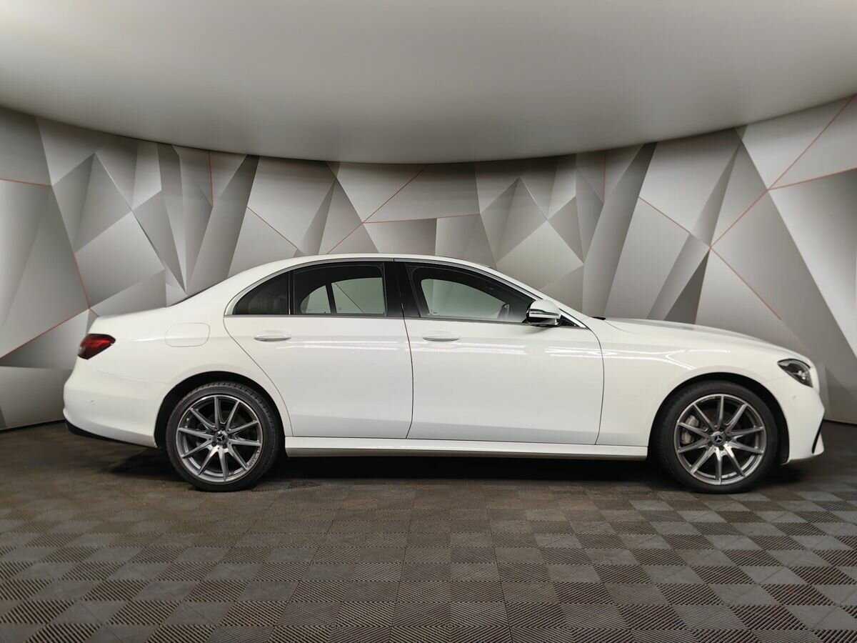 Mercedes-Benz E-Класс 200, 2022 - 56 599 км. | Фото №6