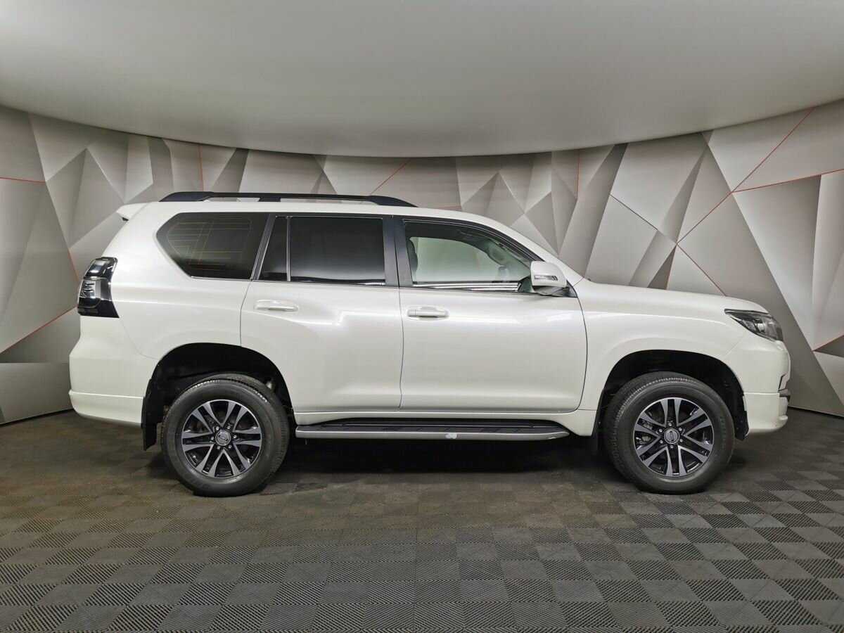 Toyota Land Cruiser Prado, 2020 - 57 122 км. | Фото №6