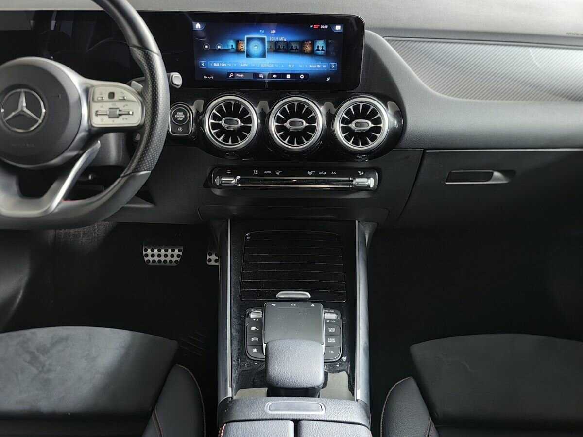 Mercedes-Benz GLA 250, 2020 Фото №11