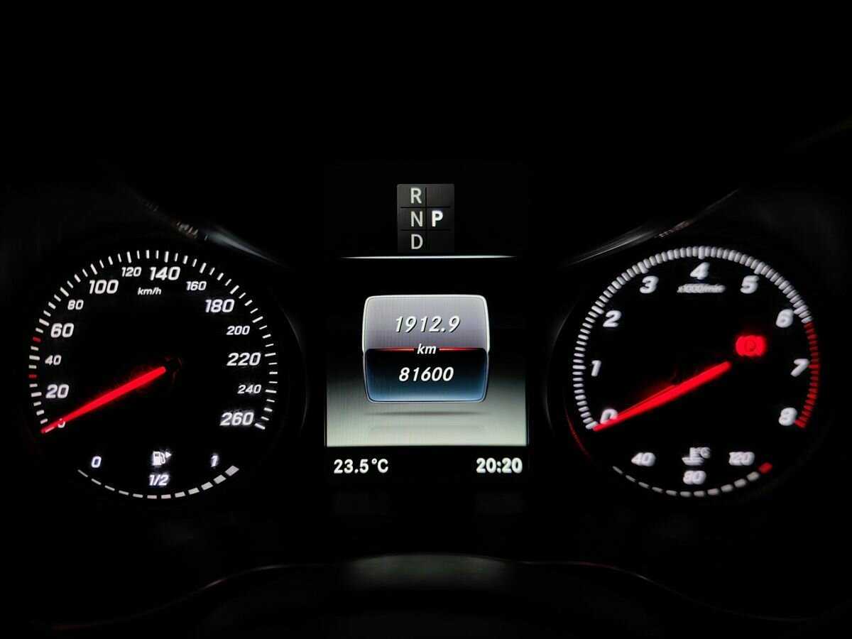 Mercedes-Benz GLC 250, 2017 Фото №16