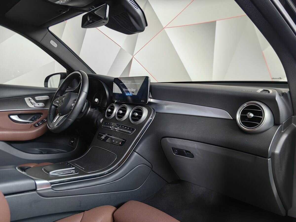 Mercedes-Benz GLC 300 d, 2021 Фото №9