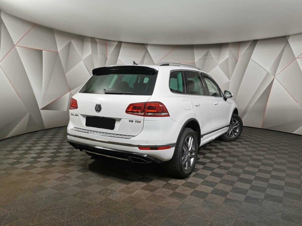 Volkswagen Touareg, 2017 - 60 817 км. | Фото №2