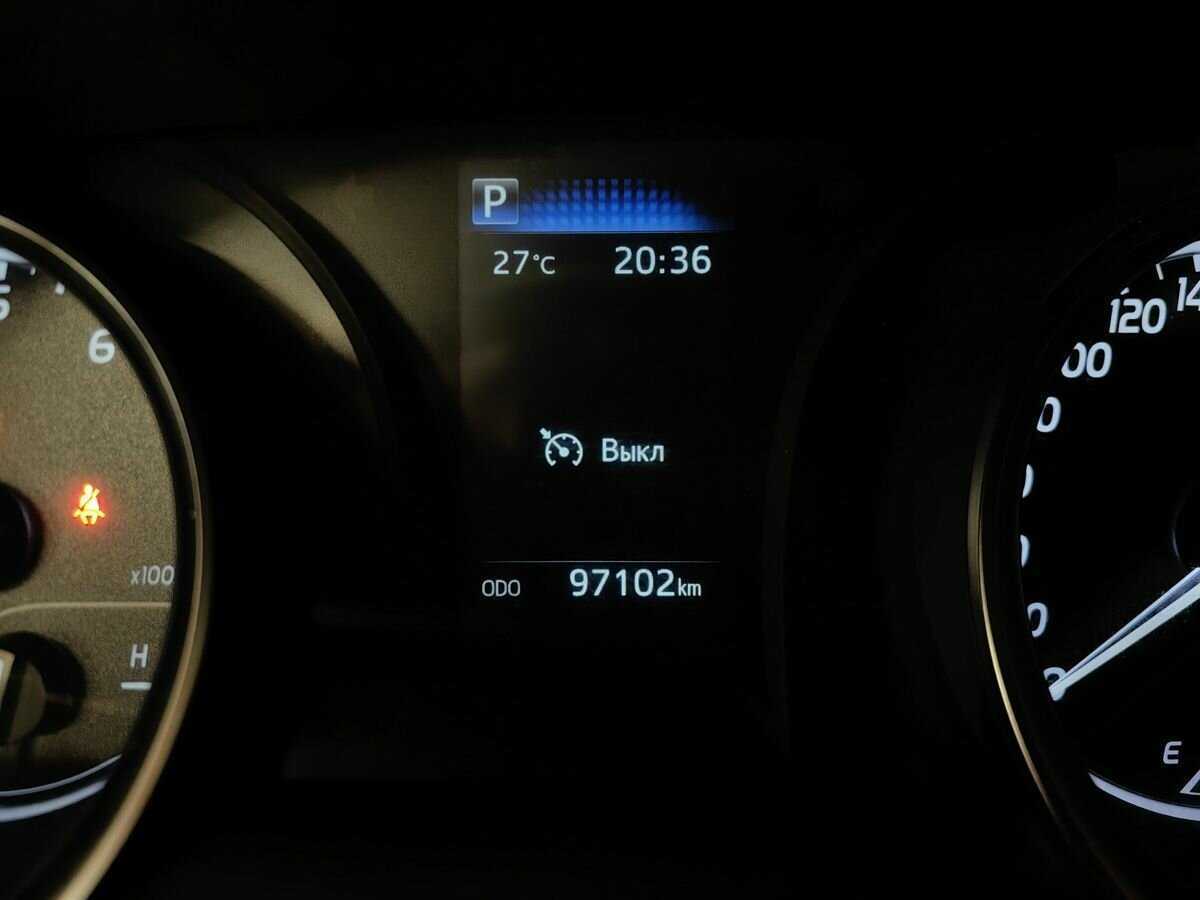 Toyota Camry, 2021 Фото №17