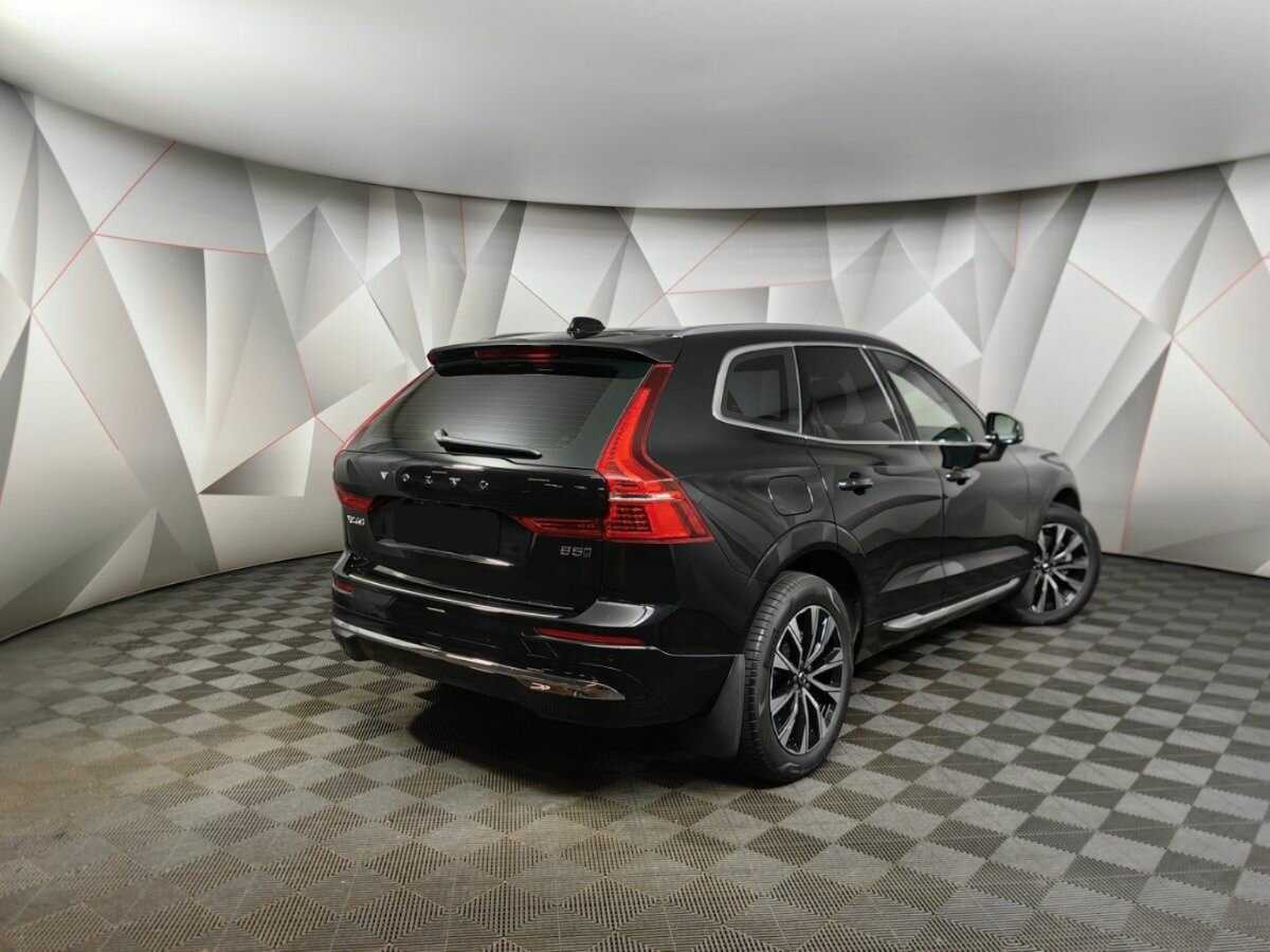 Volvo XC60, 2023 - 7 968 км. | Фото №2