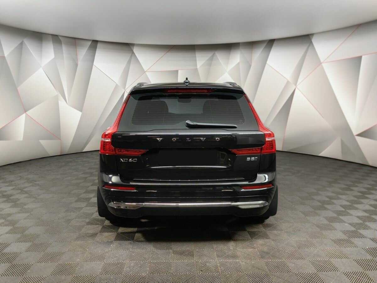 Volvo XC60, 2023 - 7 968 км. | Фото №7