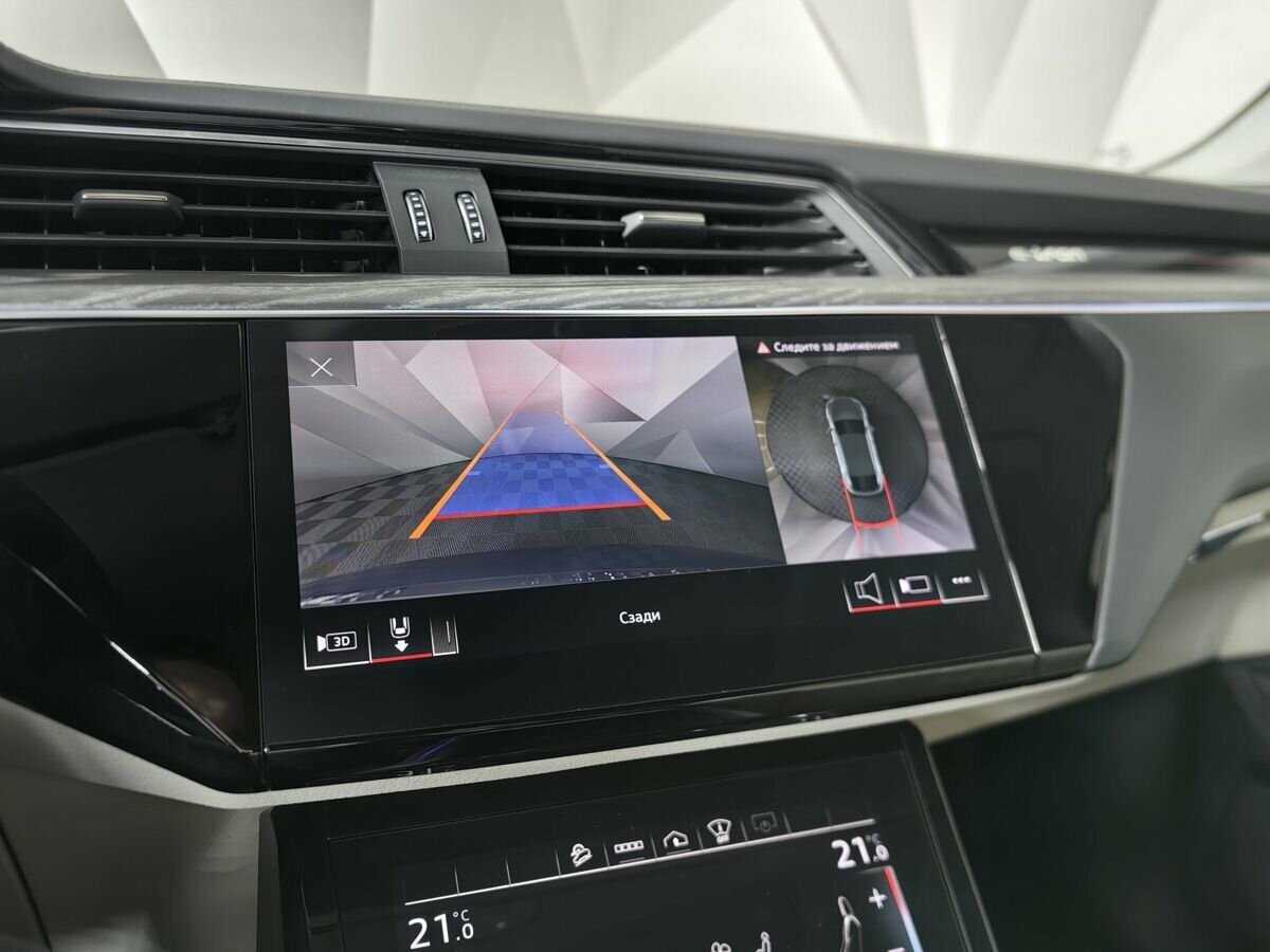 Audi e-tron Sportback 55, 2021 Фото №17