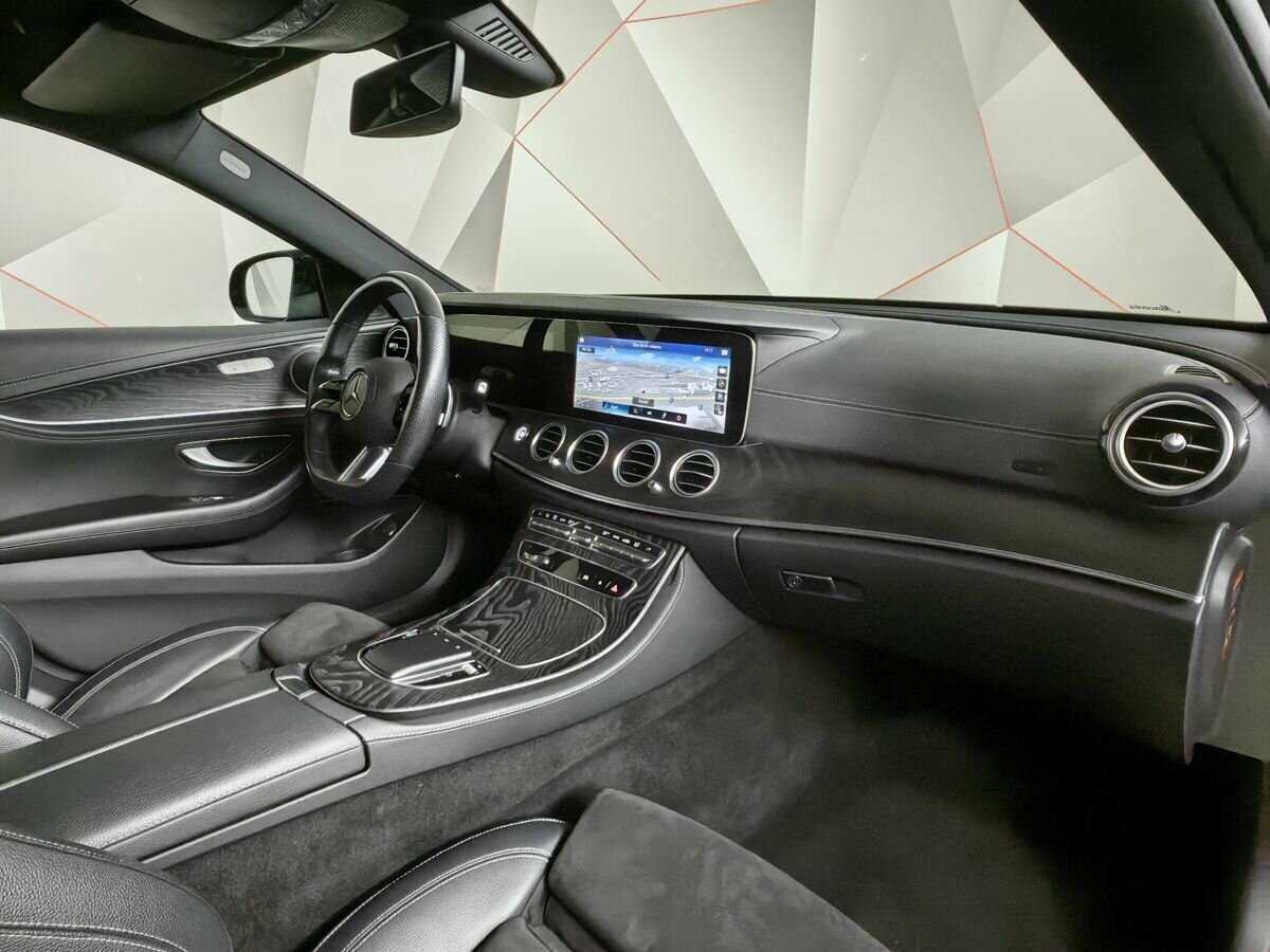 Mercedes-Benz E-Класс 220 d, 2020 Фото №9