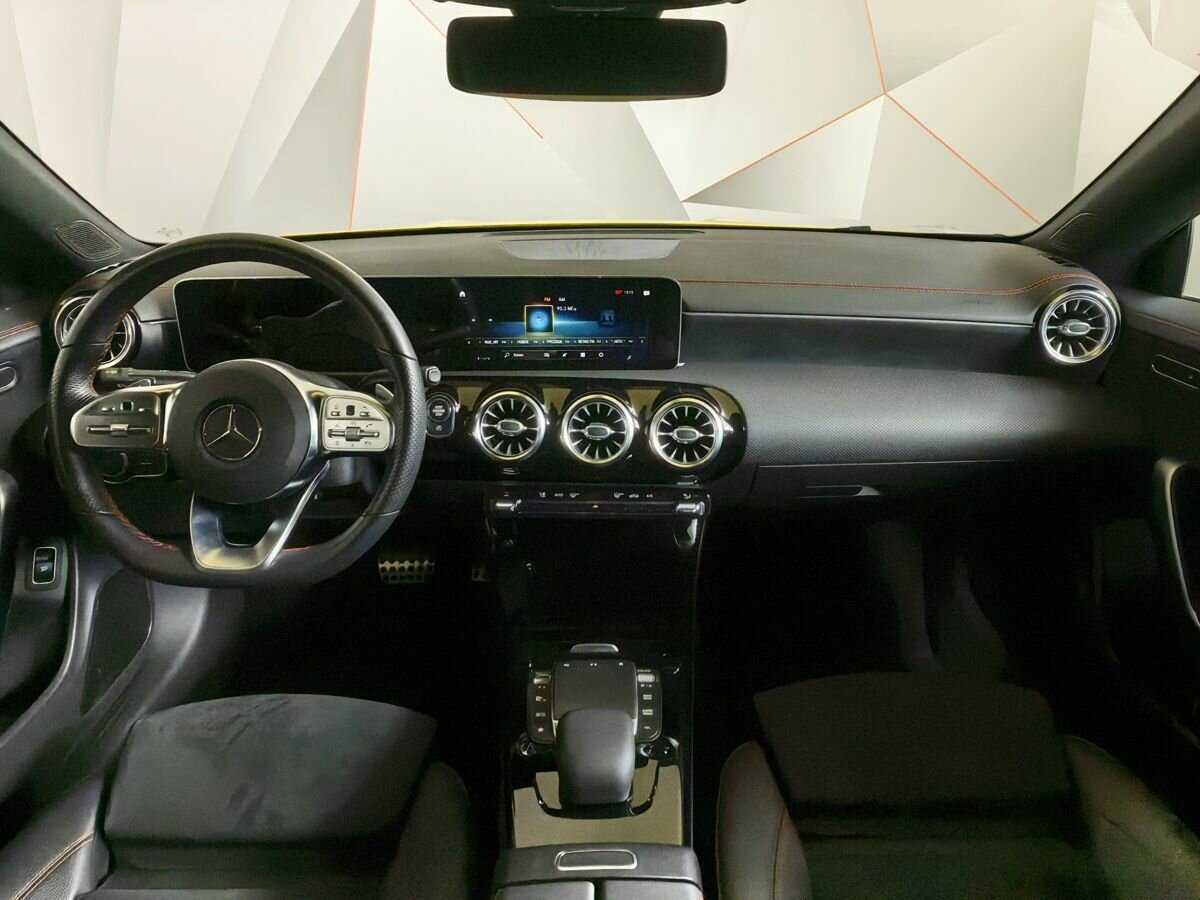 Mercedes-Benz CLA 200, 2020 Фото №9
