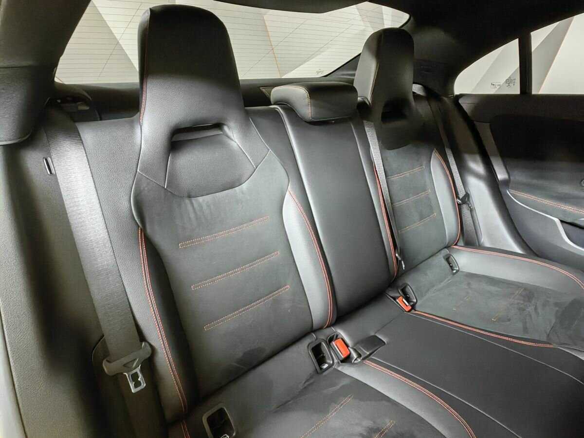 Mercedes-Benz CLA 200, 2020 Фото №12
