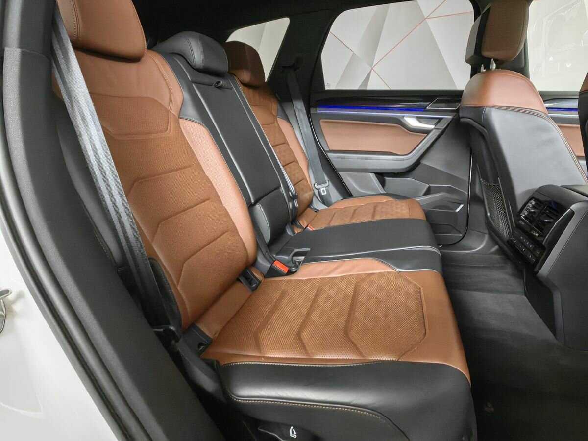 Volkswagen Touareg, 2021 Фото №12