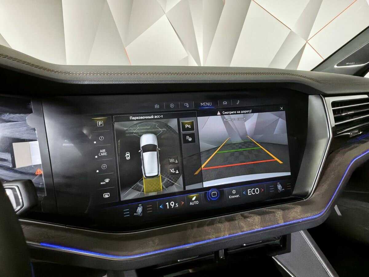 Volkswagen Touareg, 2021 Фото №16