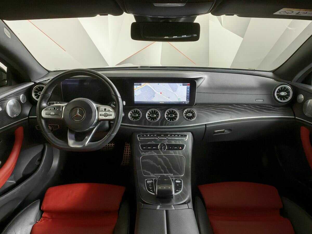 Mercedes-Benz E-Класс 200, 2018 Фото №10