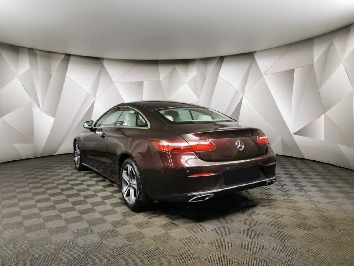 Mercedes-Benz E-Класс 200, 2019 - 105 721 км. | Фото №4