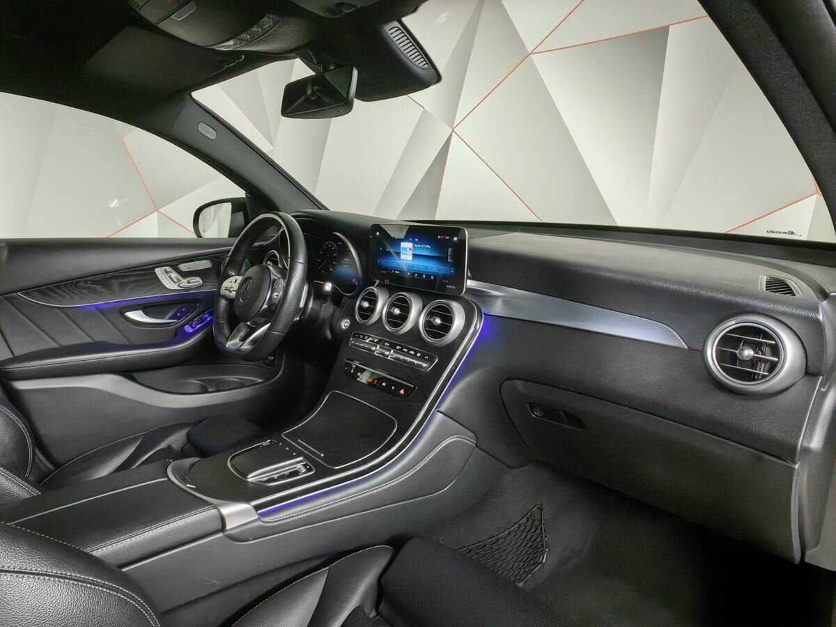 Mercedes-Benz GLC 300, 2020 Фото №9