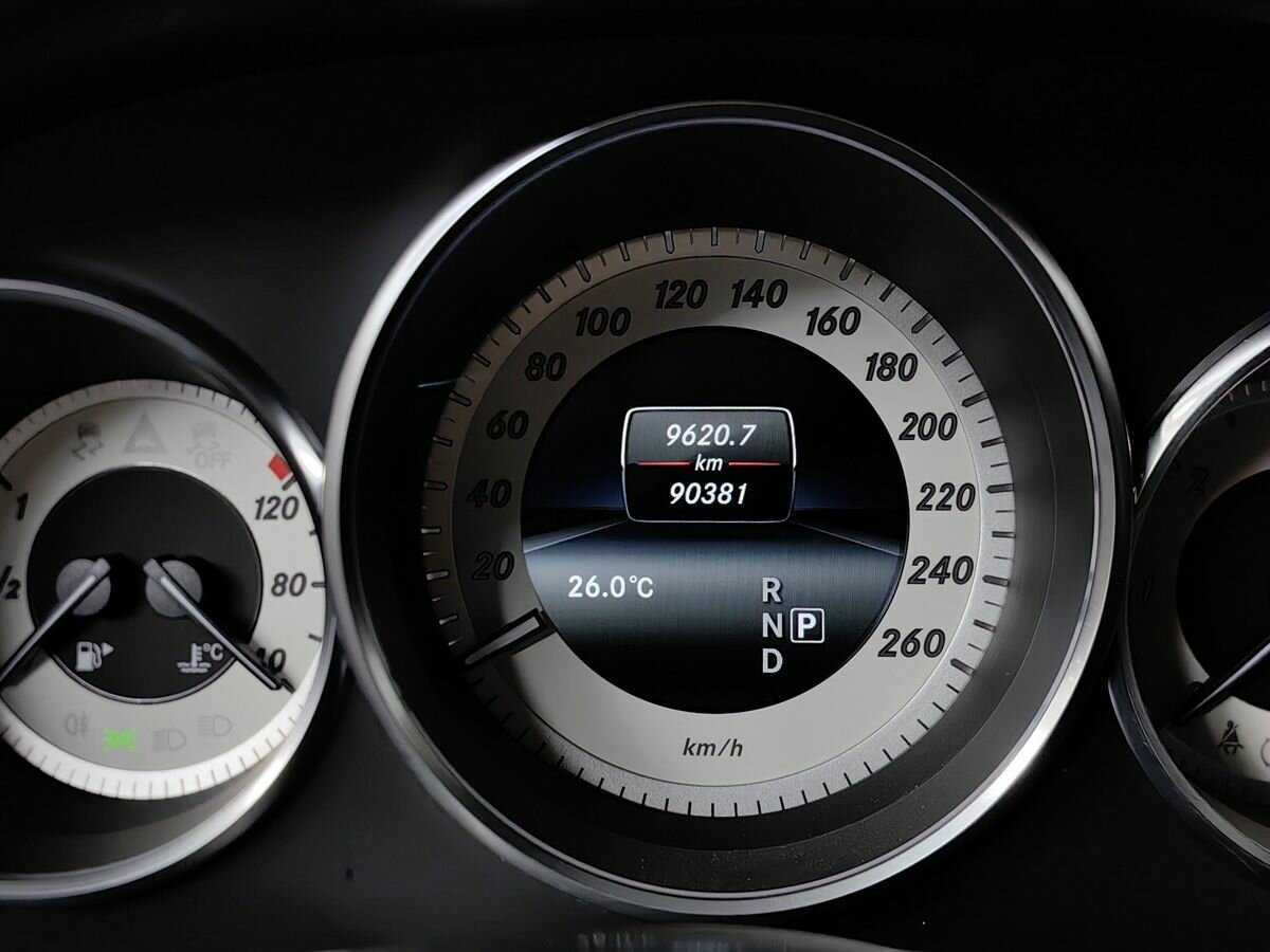 Mercedes-Benz CLS 350 BlueTEC, 2017 Фото №17