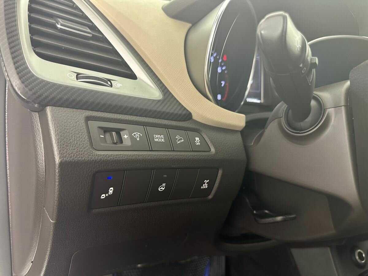 Hyundai Santa Fe, 2017 Фото №9