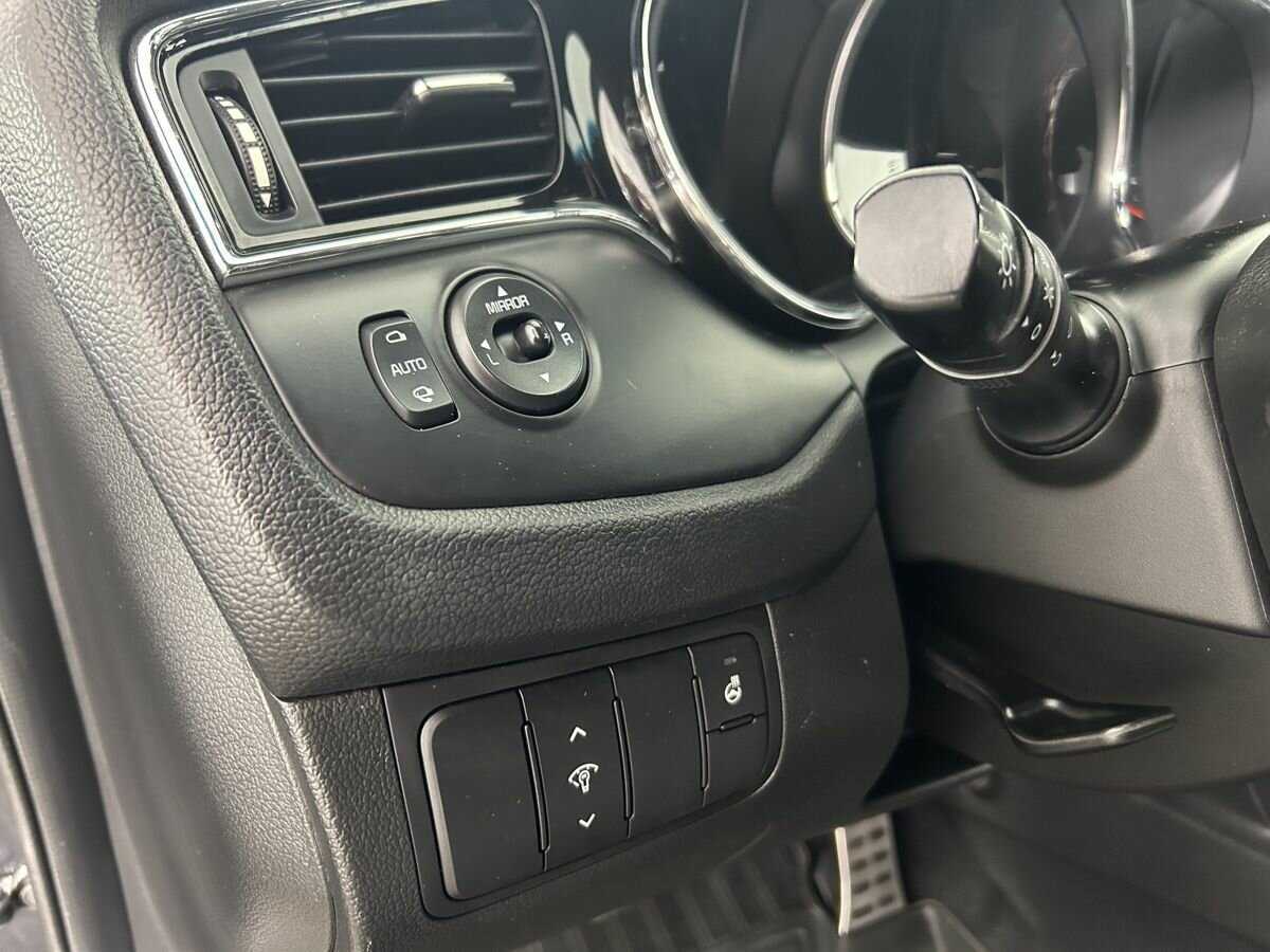 Kia Ceed GT, 2017 Фото №9