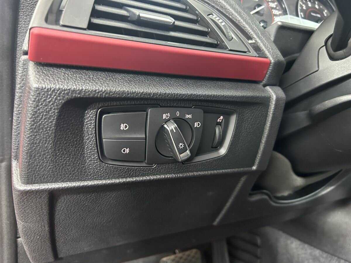 BMW 1 серии 118i, 2013 Фото №9