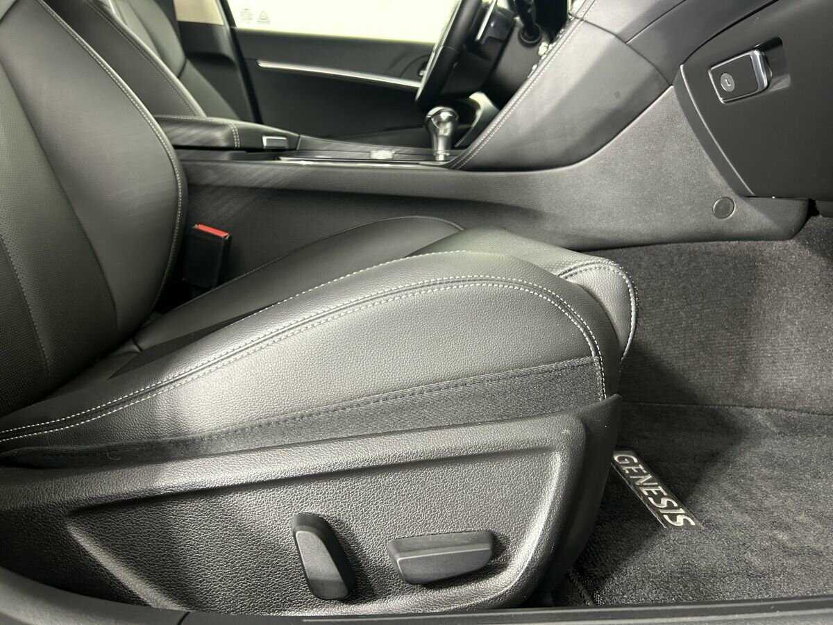 Genesis G70, 2021 Фото №14