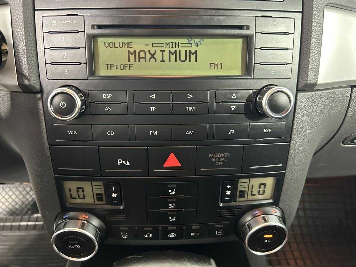 Volkswagen Touareg, 2010 Фото №10