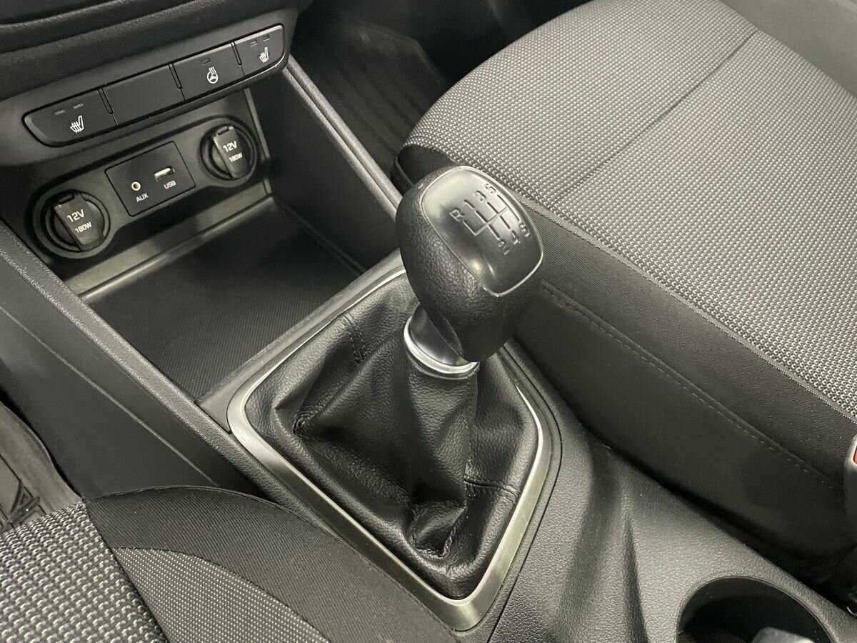 Hyundai Solaris, 2017 Фото №13