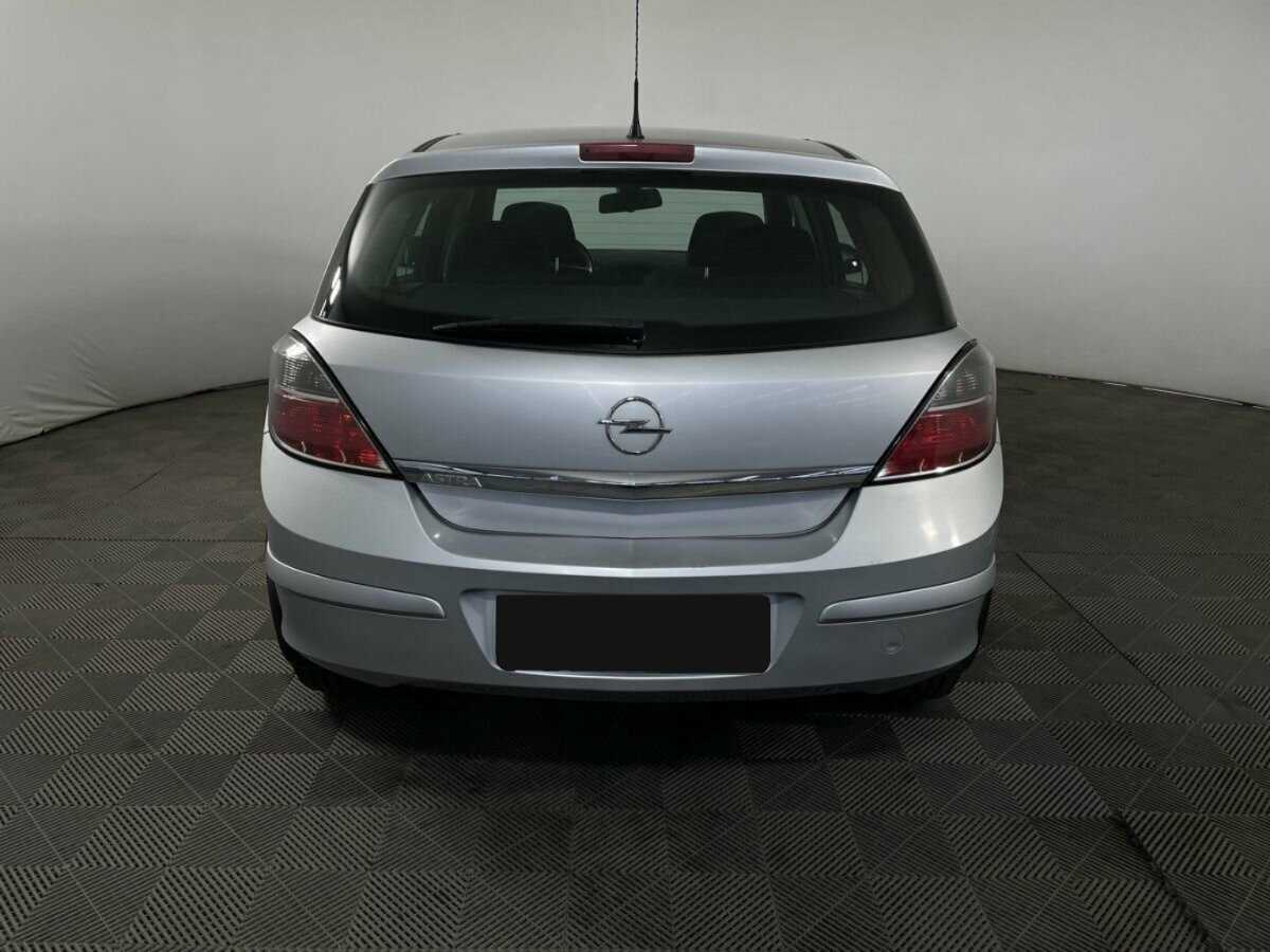 Opel Astra, 2010 - 130 499 км. | Фото №3