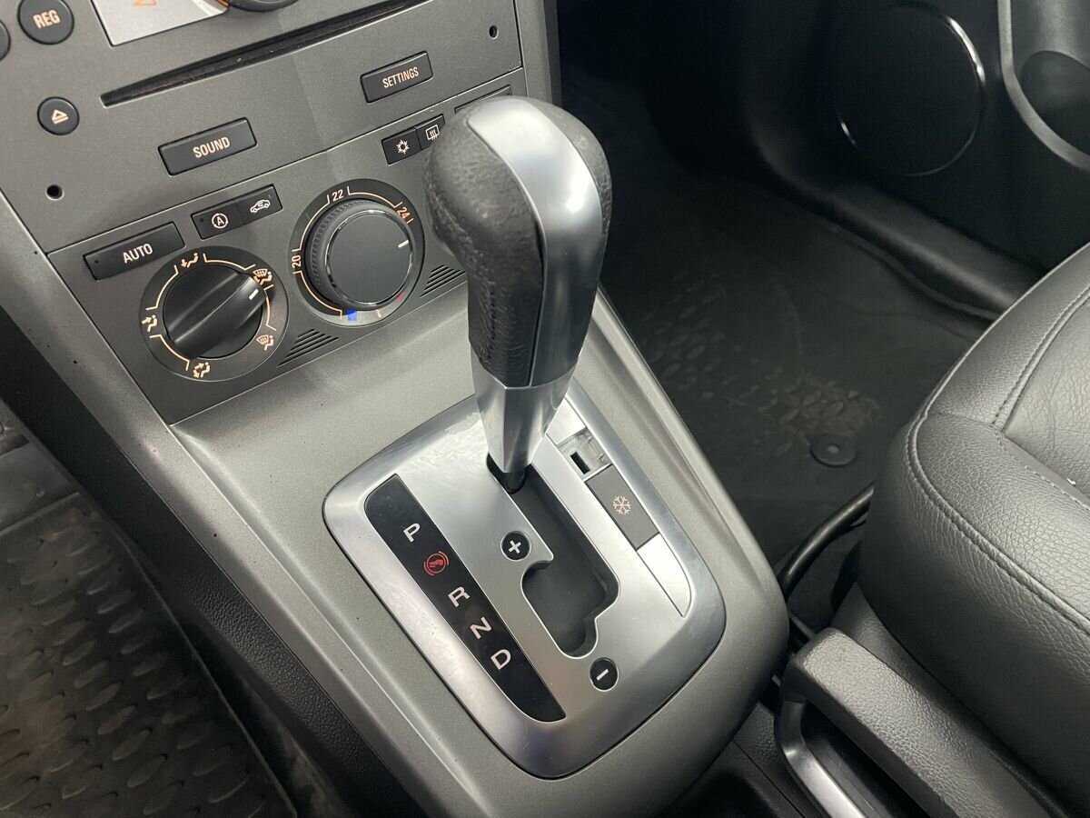 Opel Antara, 2010 Фото №10