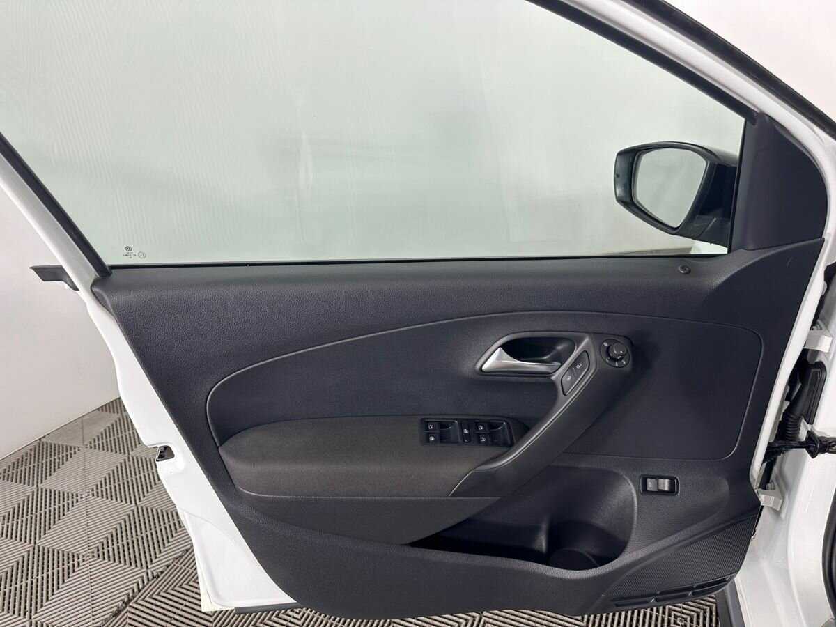 Volkswagen Polo, 2018 - 170 000 км. | Фото №8