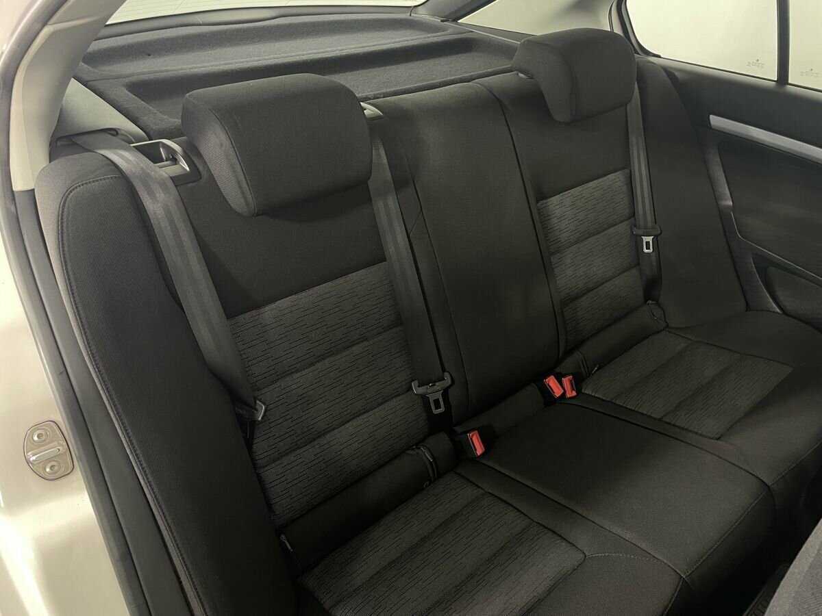 Skoda Octavia, 2011 Фото №15