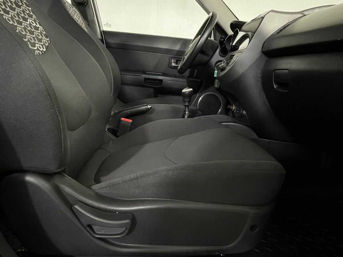 Kia Soul, 2010 Фото №14