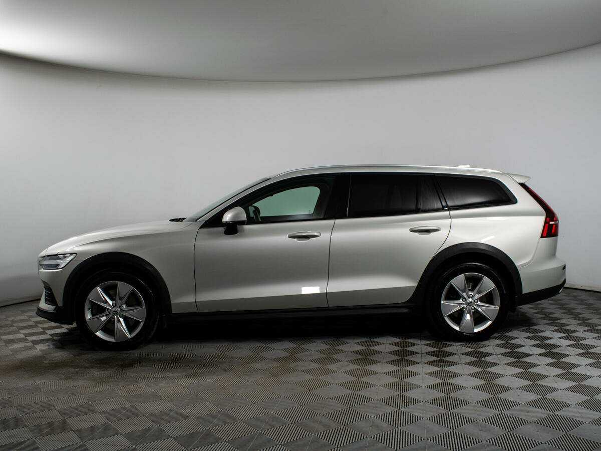 Volvo V60 Cross Country, 2019 Фото №8