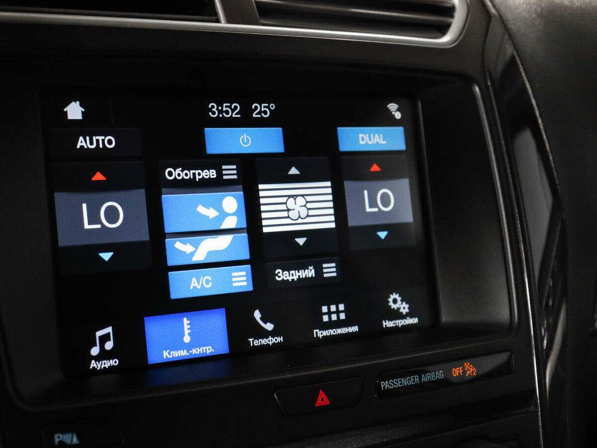 Ford Explorer, 2017 Фото №16