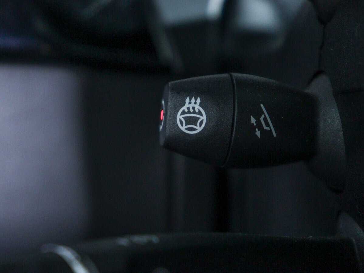 Mercedes-Benz GLS 500, 2016 Фото №24