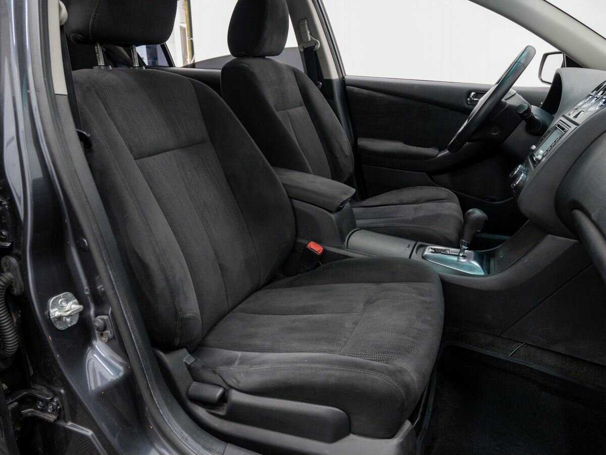 Nissan Altima, 2012 Фото №8