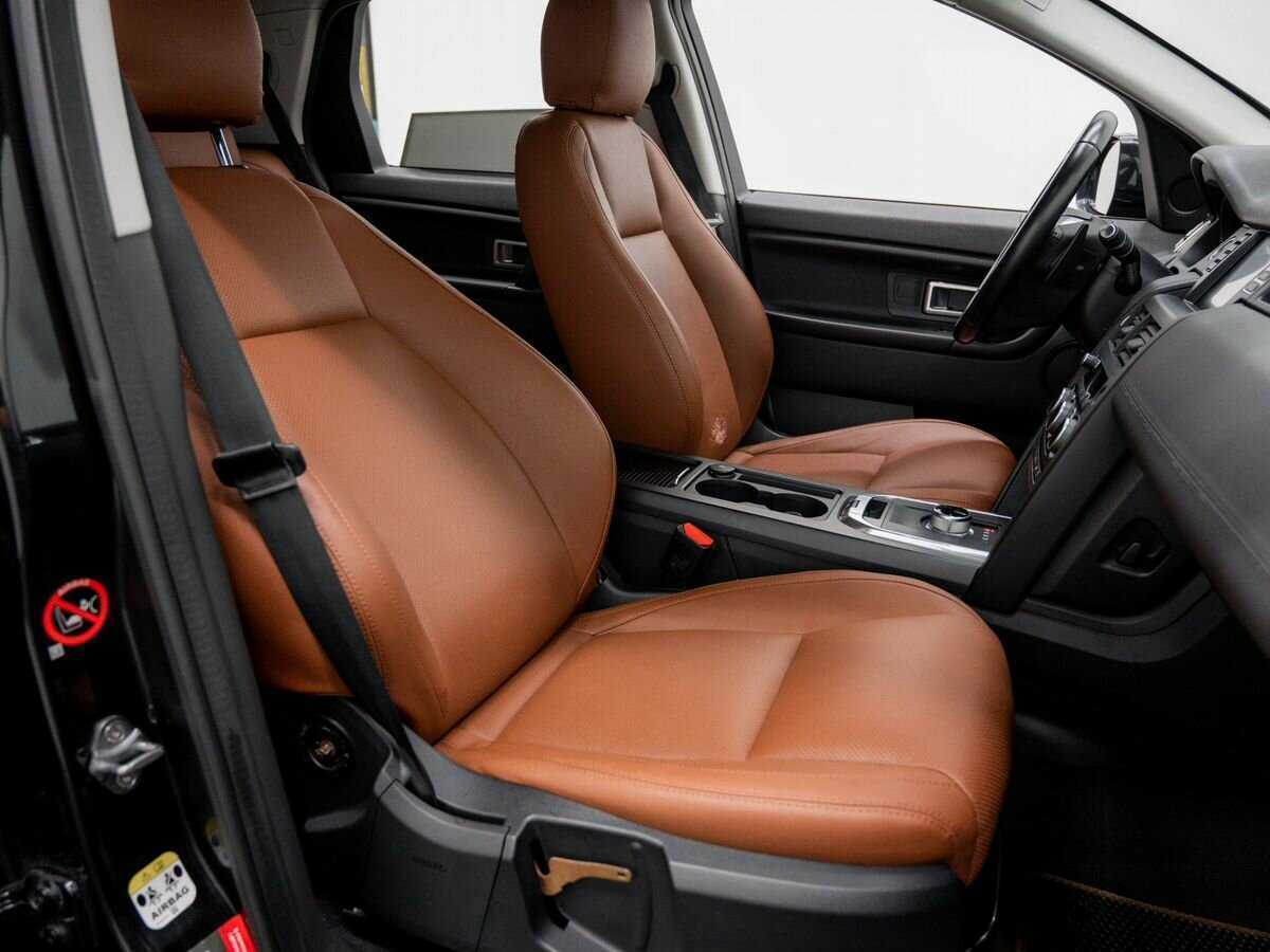 Land Rover Discovery Sport, 2015 - 125 338 км. | Фото №8