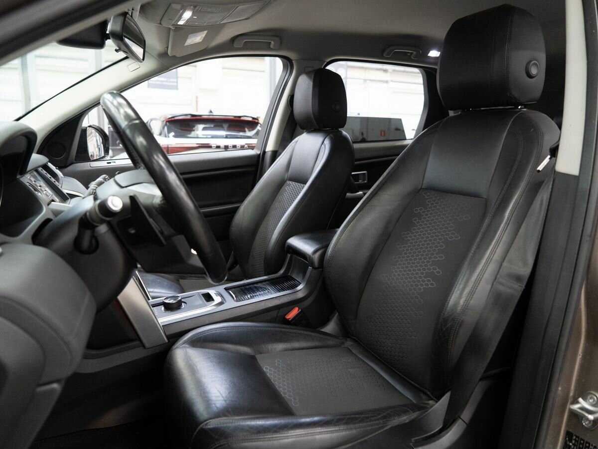 Land Rover Discovery Sport, 2017 - 143 338 км. | Фото №6