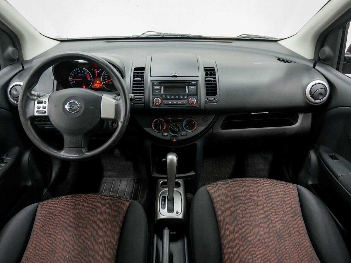 Nissan Note, 2011 Фото №10