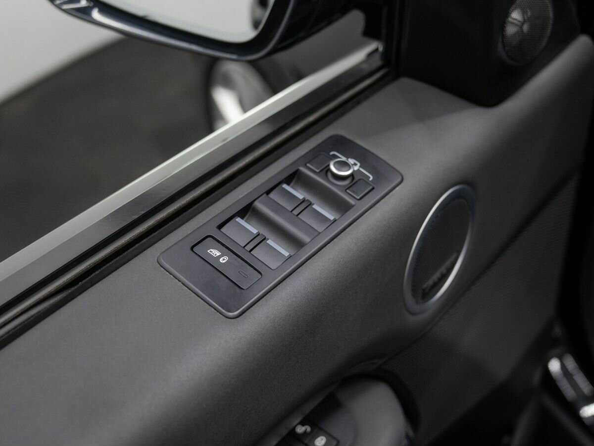 Land Rover Discovery, 2017 Фото №15