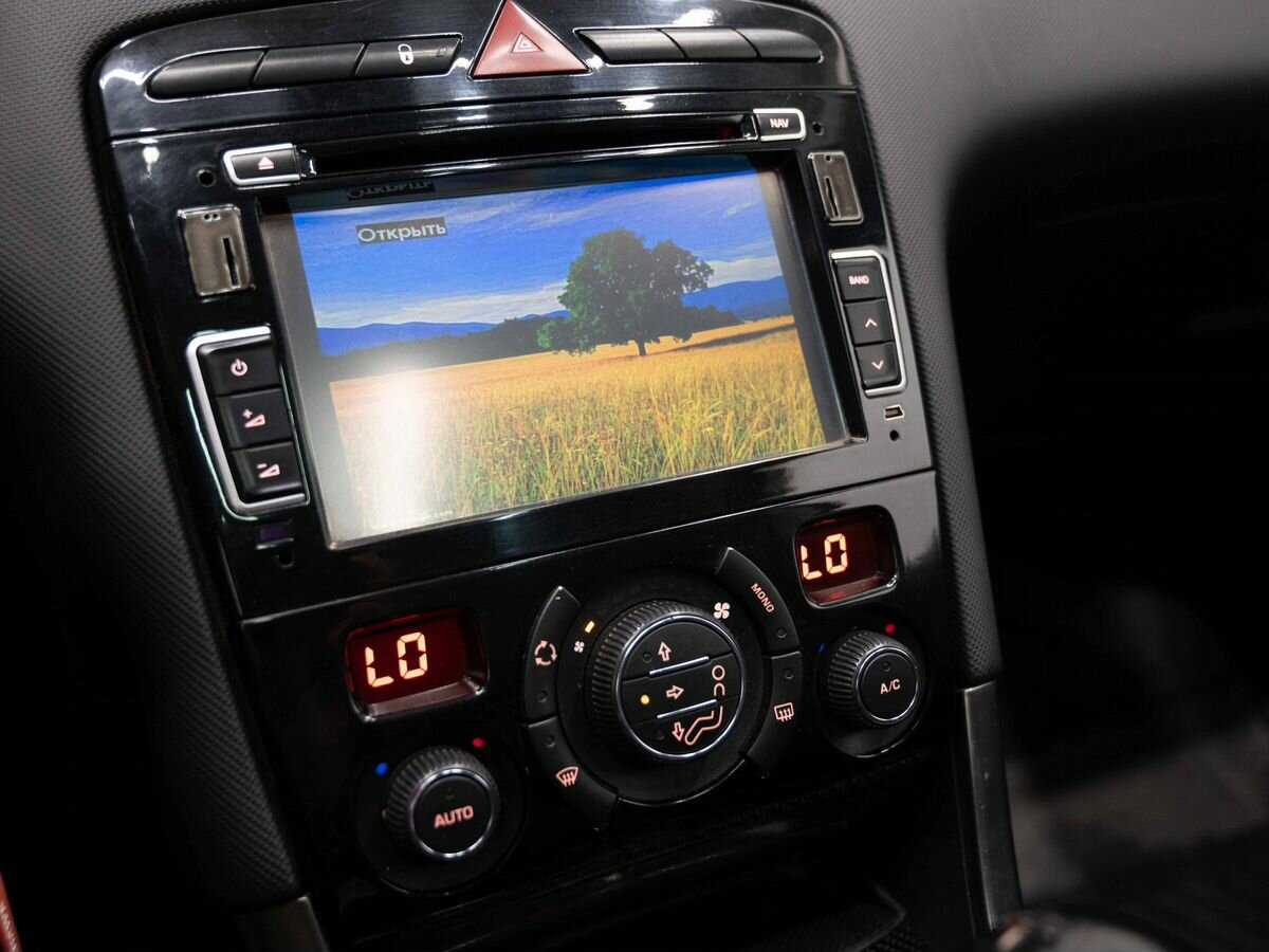 Peugeot 308, 2010 Фото №18