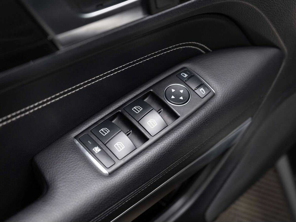 Mercedes-Benz E-Класс 200, 2013 Фото №16