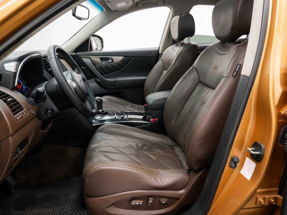 Infiniti FX35, 2009 Фото №14