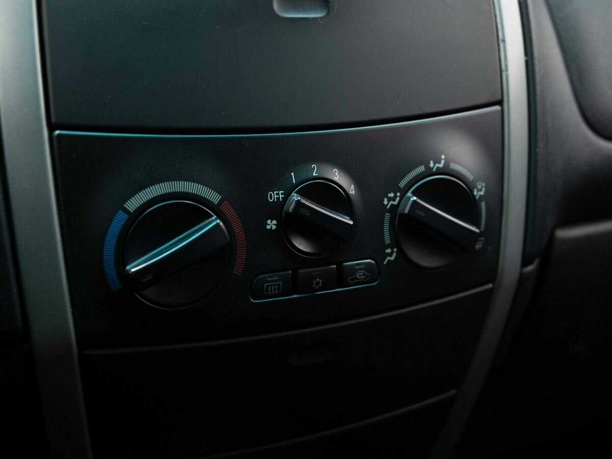 Mitsubishi Space Star, 2002 Фото №17