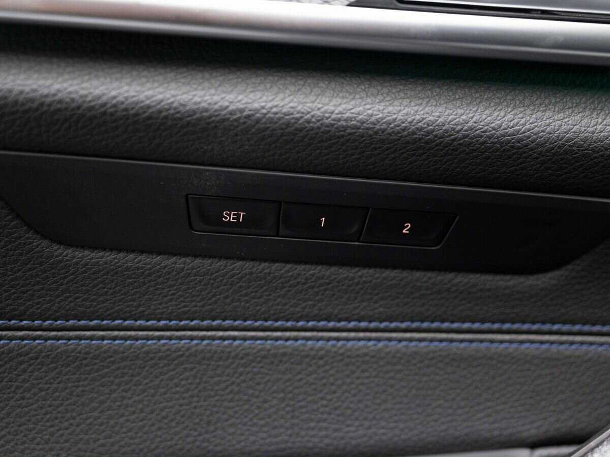 BMW 5 серии 530i xDrive, 2018 Фото №24