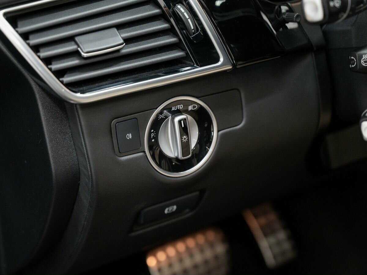 Mercedes-Benz GLE AMG 63 AMG S, 2016 Фото №17