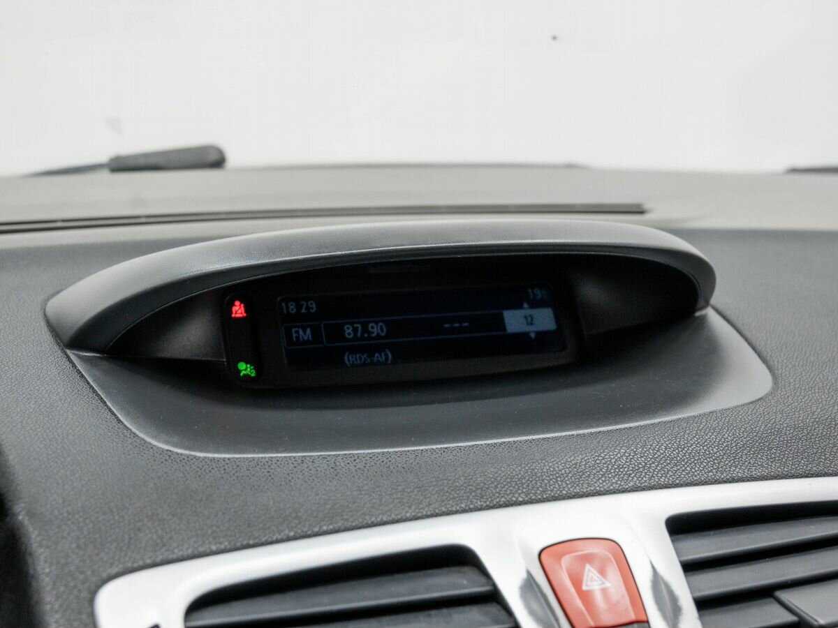 Renault Megane, 2009 Фото №18