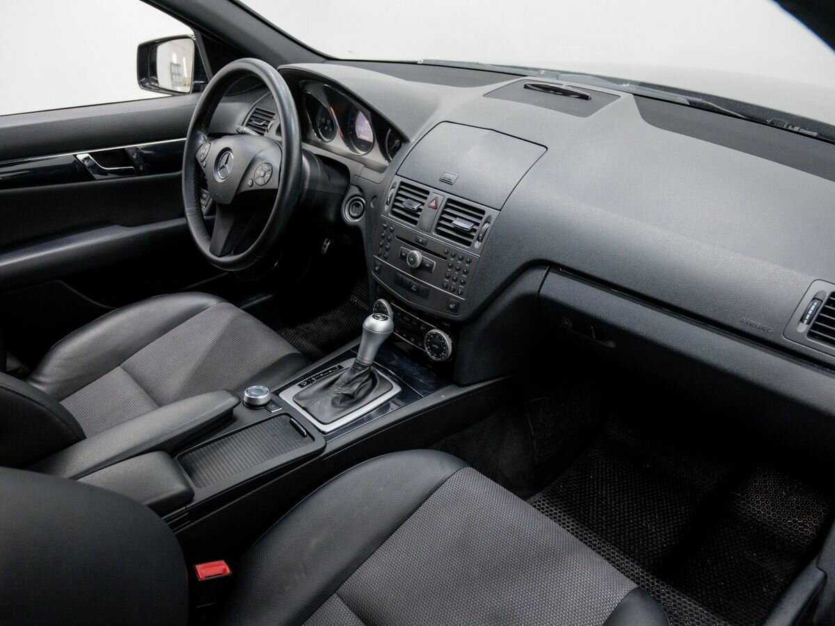 Mercedes-Benz C-Класс 200, 2010 Фото №7