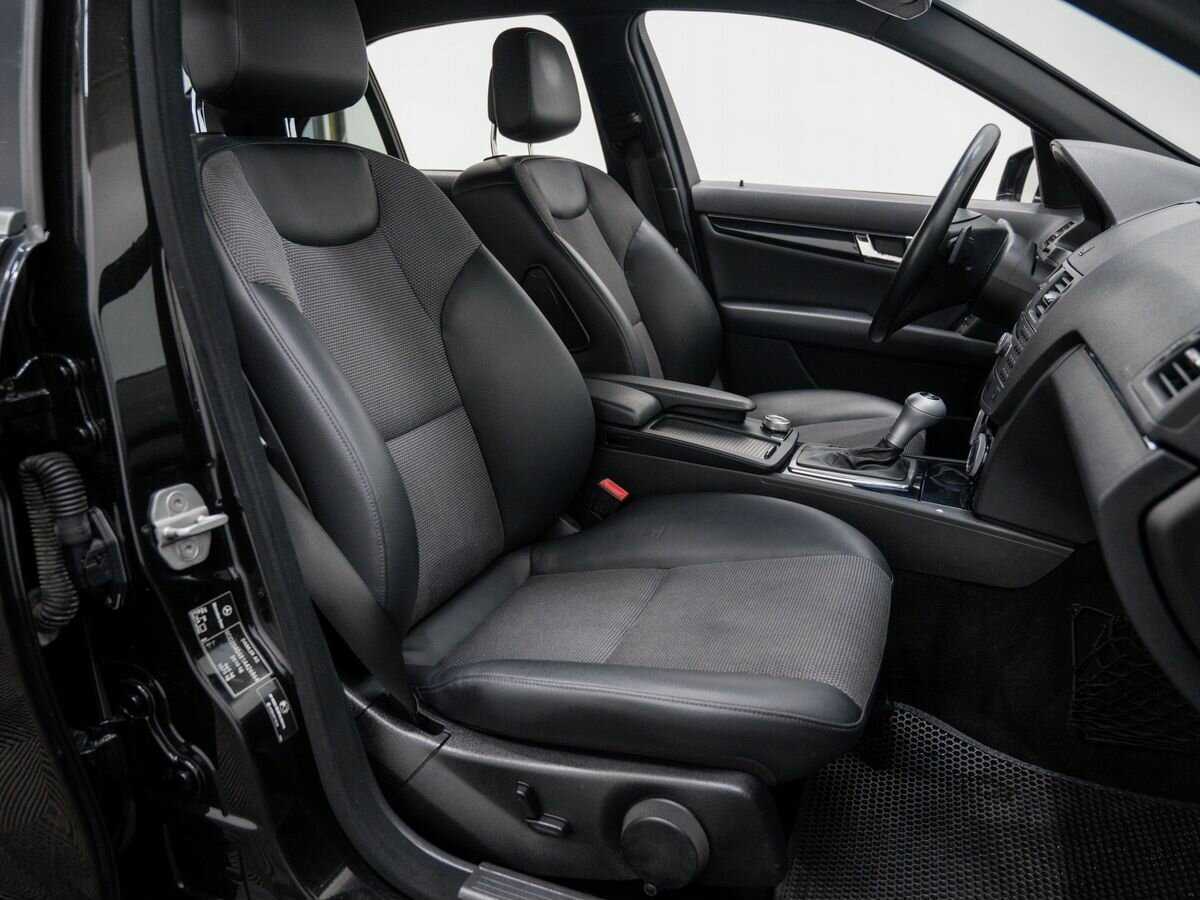 Mercedes-Benz C-Класс 200, 2010 Фото №8